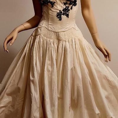 Vtg 1940s French Satin Gown Dentelle AppliquÃ©s