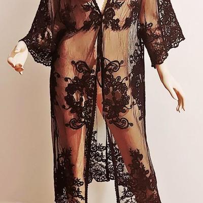 Vtg Black Embroidered Lace on Tulle Layering  Kimono/Coat Dress