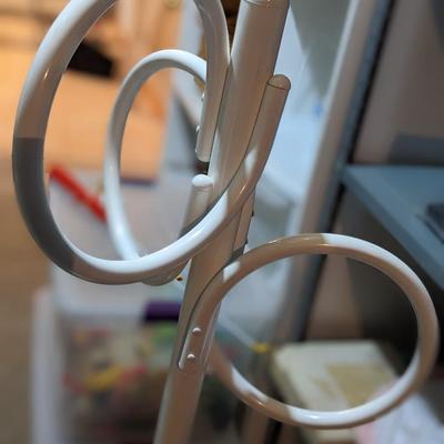 Classic Vintage Spa and Pool Towel Rack