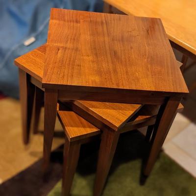 3 Lovely Stacking End Tables
