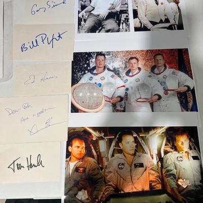 Photos and autographs from Apollo 11 movie