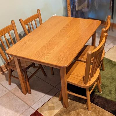 Adorable Kids Table and Chairs