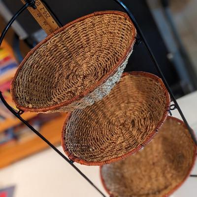 NIB 3 Tiered Round Wicker Basket Display