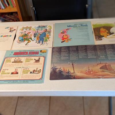 Variety Lot Of 4 Children's Vinyl Record LP and Storybooks