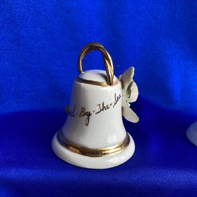 VINTAGE TOKAY HULL CANDLE STICK POTTERY DISH AND BELLS