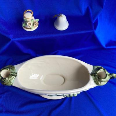 VINTAGE TOKAY HULL CANDLE STICK POTTERY DISH AND BELLS