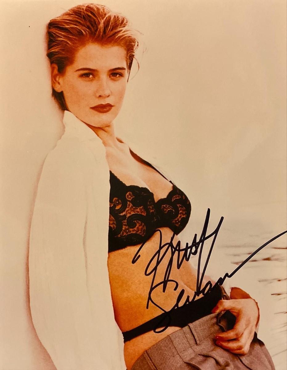 Kristy Swanson Signed Photo 4146