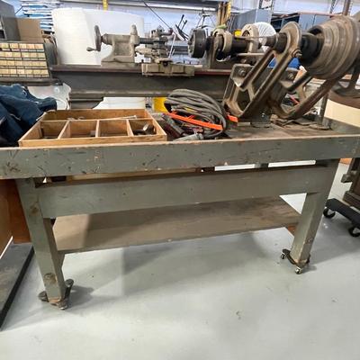 Vintage Machine Lathe on Rolling Wood cart w/accessories as shown