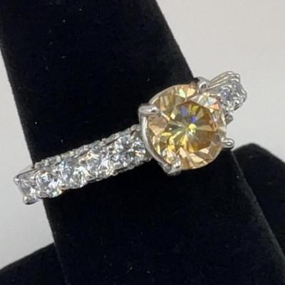 3.8G CHAMPAGNE DIAMOND RING