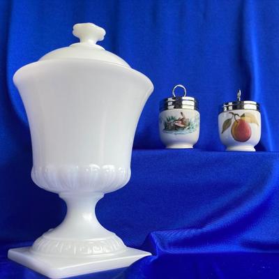ROYAL WORCESTER DOUBE EGG CODDLERâ€™S AND E.0. BRODY CANDY DISH