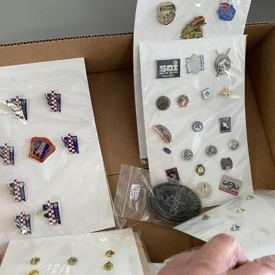 Lot of Several Cards full of Collectible Air Race/Balloon Race/HAN Pins +