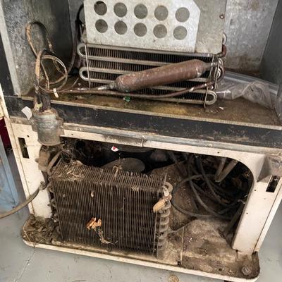 Vintage Vendolator Pepsi Machine - Model VFA56B-A