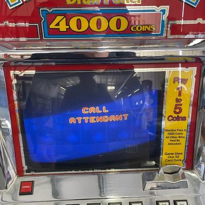 IGT Players Edge 25 cent Draw Poker Machine on Wood Base
