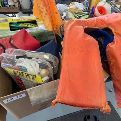 Boat Accessories - Life Jackets/Ski Flags & Rope/Horseshoes