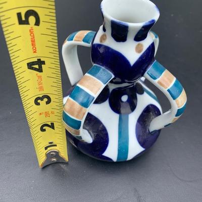 5â€ Sargadelos Pottery Urn