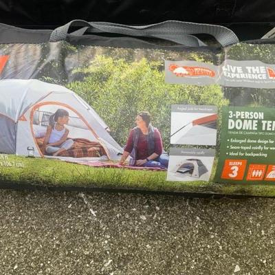 Dome tent in bag 