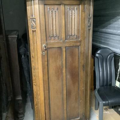 $100 London made gorgeous wardrobe, not too big, good condition, tie racks, shelf, rod, hooks 70â€H 31â€W 16â€depth