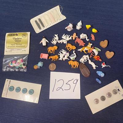 Mini Toys and Buttons