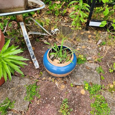 3 Planters and 1 Metal Plant stand