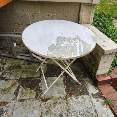 Heavy Metal 29" Diameter Folding Garden Patio Table