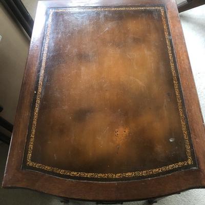 Leather Top Mahogany Side Table with Drawer -Lot 204