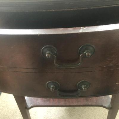 Leather Top Mahogany Side Table with Drawer -Lot 204