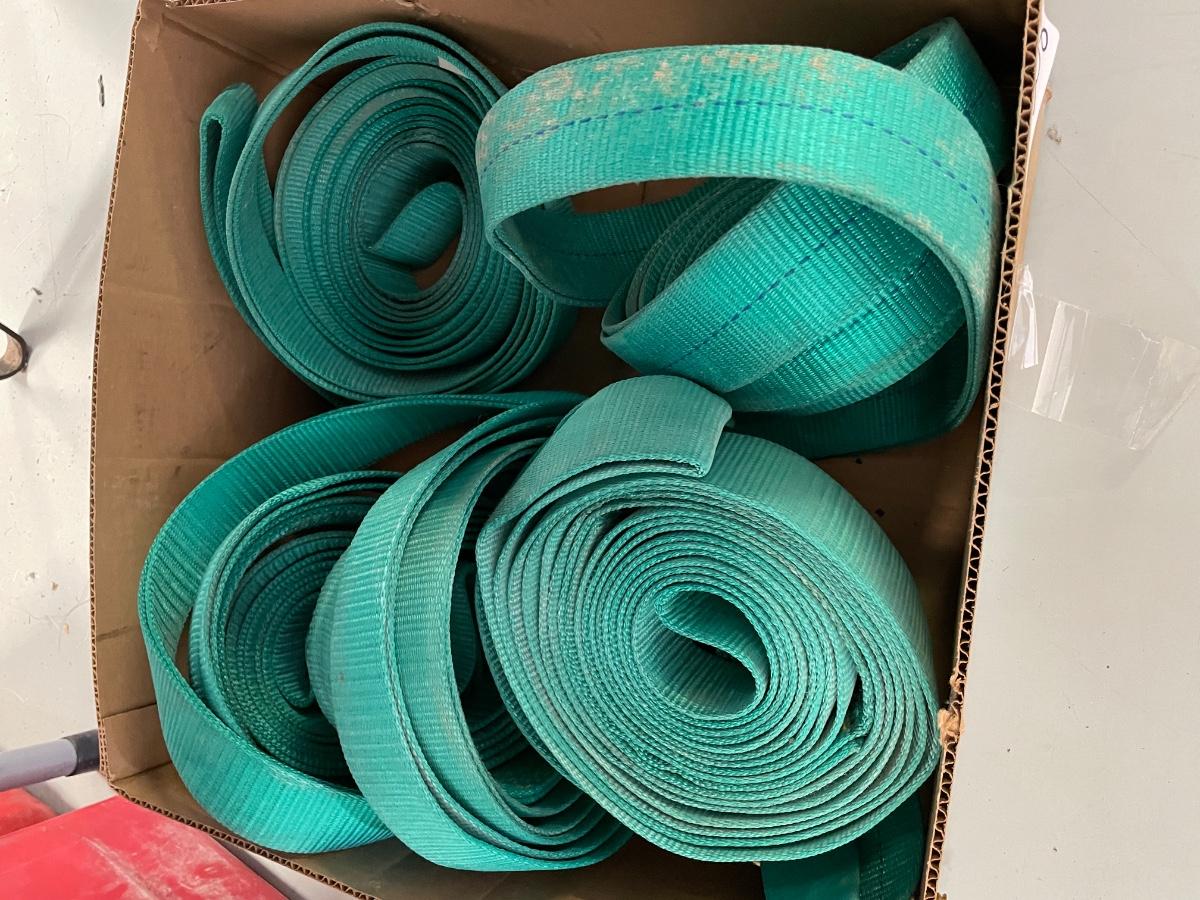 Box Of Heavy Gauge Strapping EstateSales box-of-heavy-gauge-strapping-estatesales