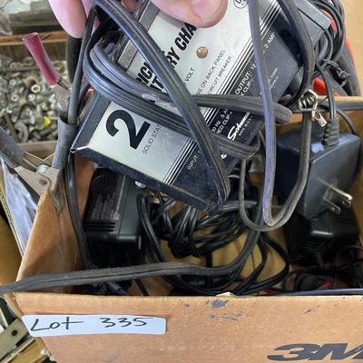 Lot of Electric Cords / Battery Charger / Shop Light