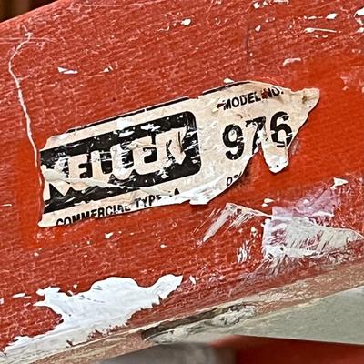 KELLER ~ 6ft. Fiberglass Ladder