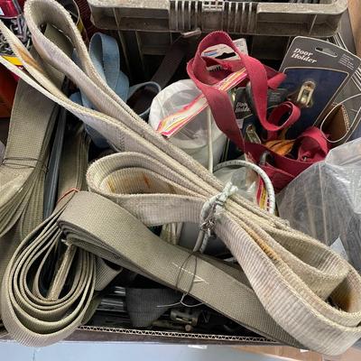 Box of assorted sizes/lengths Ratchet Straps
