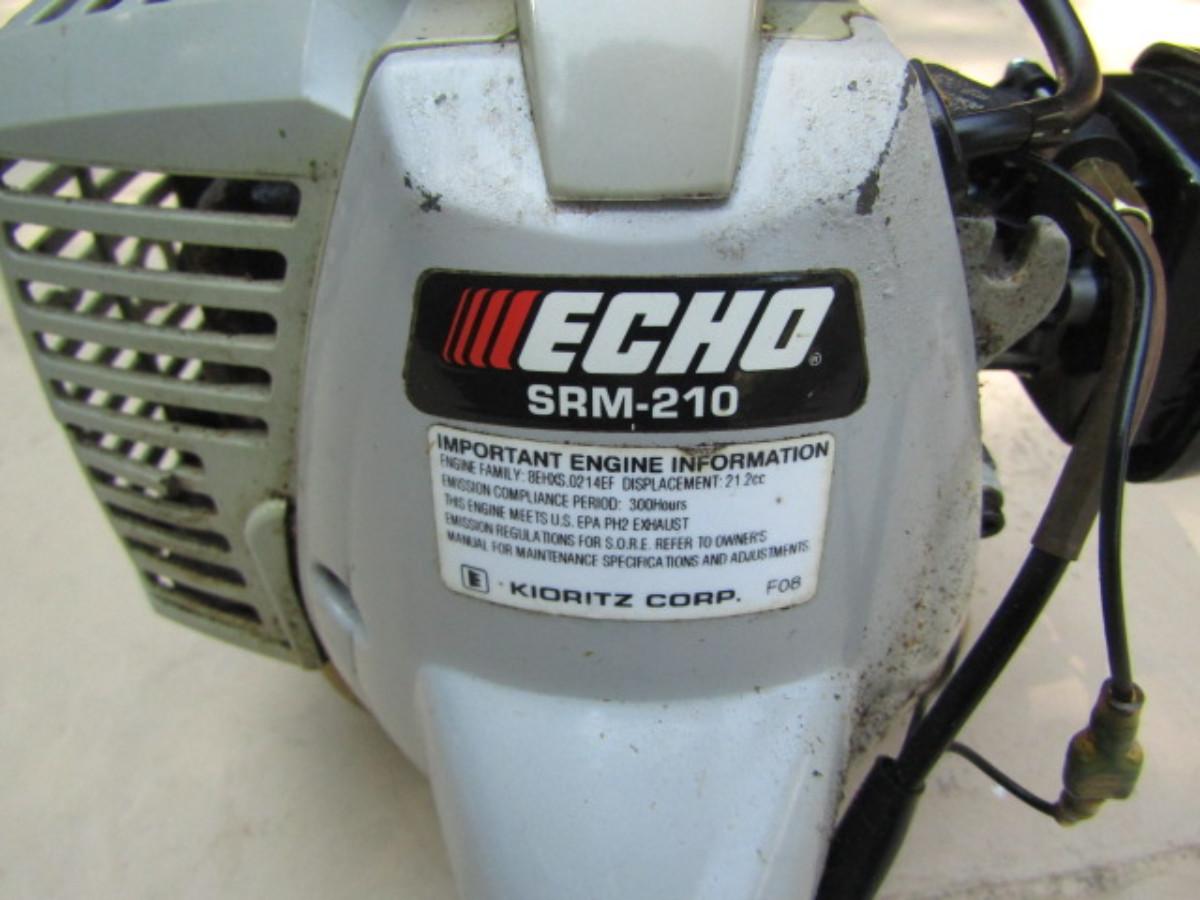 Echo SRM210 Gas Powered Trimmer/Edger with Gas Can