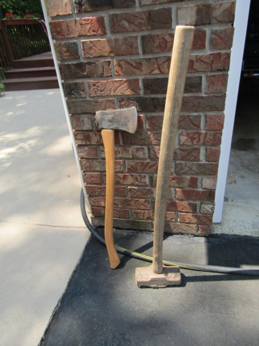 Axe and Sledge Hammer