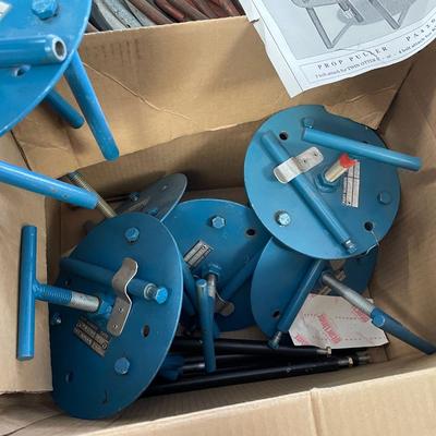 Lot of 5 Propellor Pullers