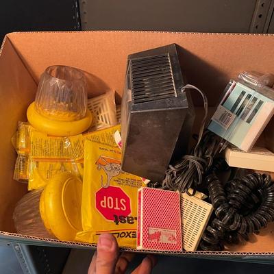 Mice Control Lot of Various Pest Control items - 1 elecric - Deck of cards for good measure+