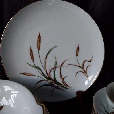 SEPTEMBER SONG CHINA DINNER WARE