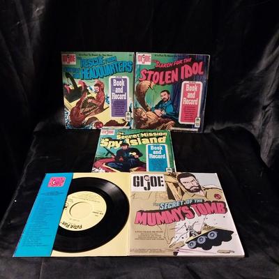 G.I. JOE 45 RECORD WITH READ ALONG BOOK