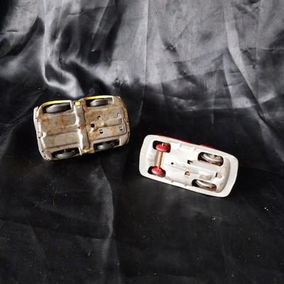 TWO VINTAGE TIN CARS