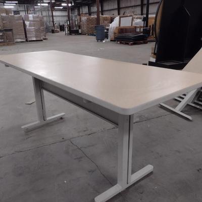 Commercial Quality Portable Worktable Steel Frame with Composite Top