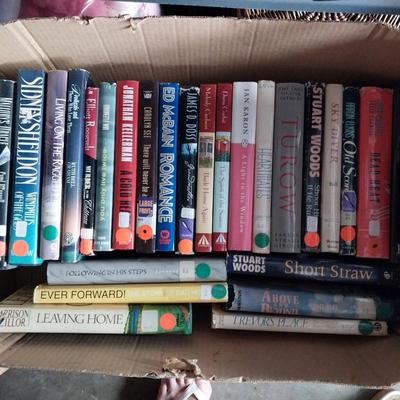 LARGE BOX OF HARDBACK BOOKS