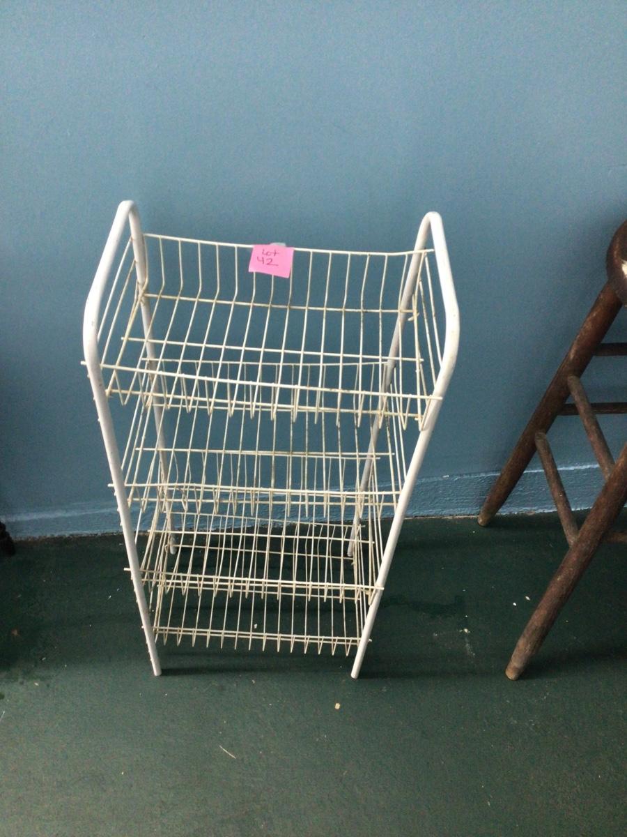 Wire basket rack