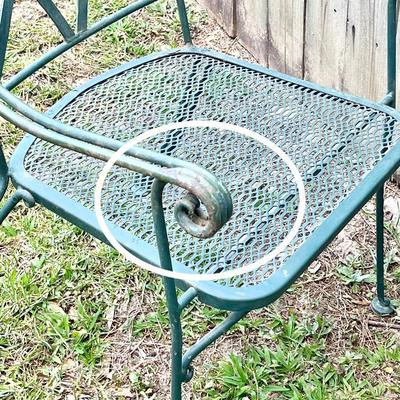 Outdoor Metal Table & Four (4) Chairs ~  * Read Details