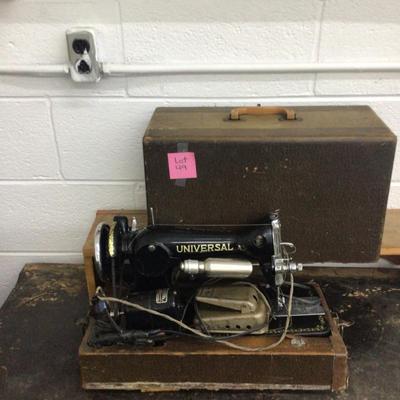 Vintage sewing Machine