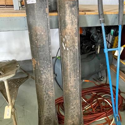 Pair of 5 Foot Long x 7" Wide metal Trailer/Motorcycle or Off Road Vehicle Ramps