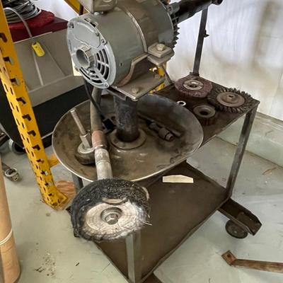 Electric Grinding Machine & Stand w/attachments