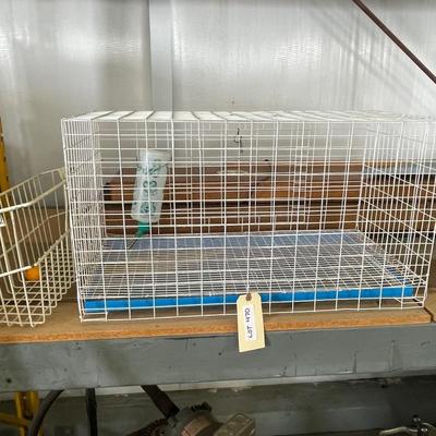 Metal Rabbit Cage w/water bottle