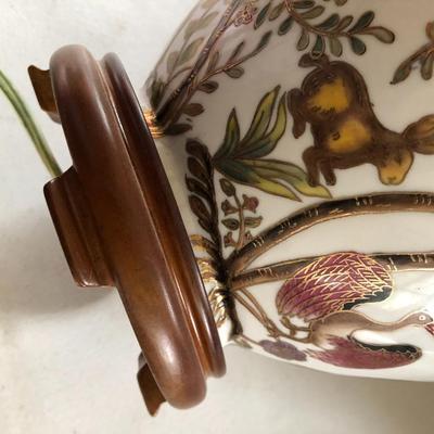 Table Lamp & Shade w/ Wooden Base