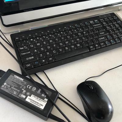 WOW 22â€ Computer -Keyboard -Mouse
