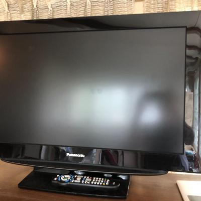32â€ Panasonic TV -Lot 221