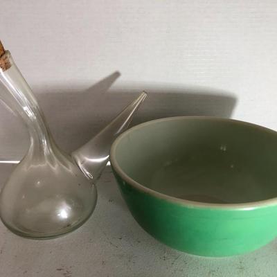 Vintage Pyrex Bowl & Spanish Hand Blown Decanter -Lot 223