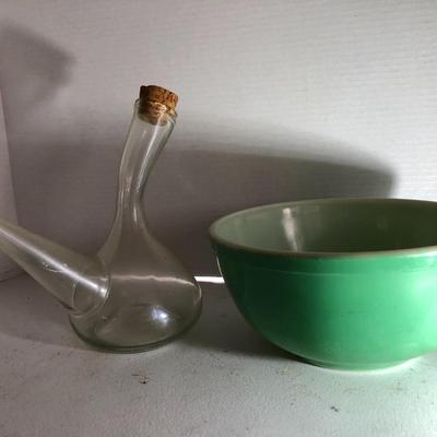 Vintage Pyrex Bowl & Spanish Hand Blown Decanter -Lot 223